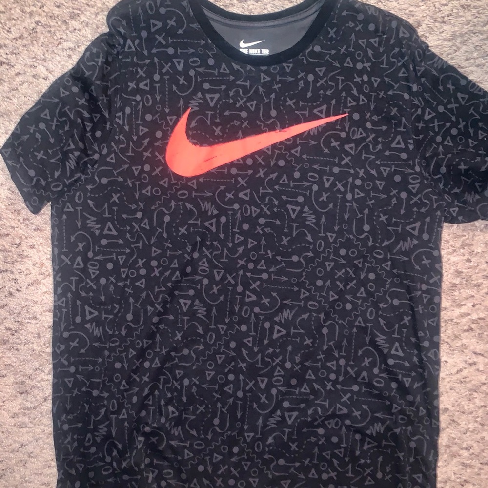 Nike T-shirt